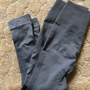 Lululemon Zone in Crop